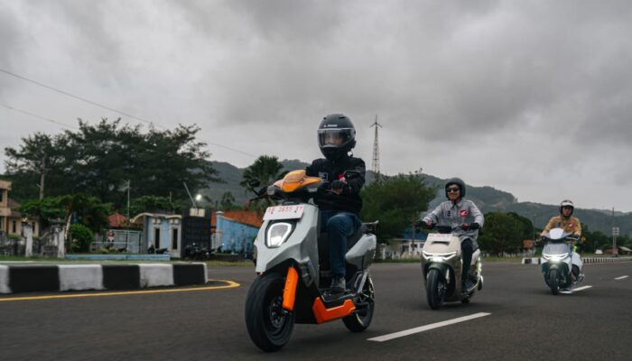 Tiga Juara Modifikasi Honda HMC 2023 Tampilkan Karya Perdana di Motor Listrik Honda Dream Ride Project 2024