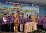 Bupati Dillah Hich Kukuhkan Pengurus PPDI se-Tanjabtimur Periode 2024–2029 Ujung Tema: PPDI Cerdas, Desa Sukses