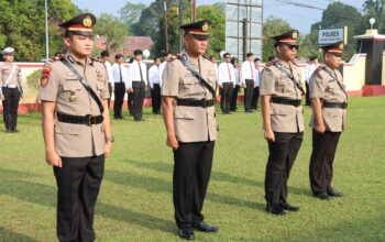 Kapolres Tanjabtimur Pimpin Upacara Serah Terima Jabatan Kasat Polair dan Kapolsek Kuala Jambi
