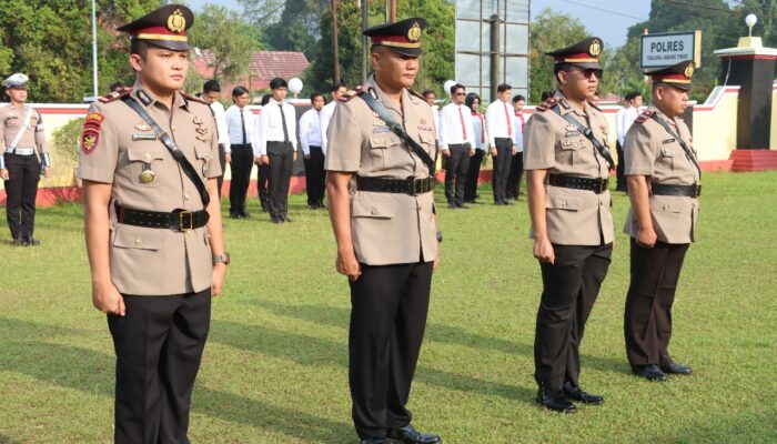 Kapolres Tanjabtimur Pimpin Upacara Serah Terima Jabatan Kasat Polair dan Kapolsek Kuala Jambi