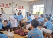 Sambangi SMAN 2 Kota Jambi, Satgas Preemtif Ops Zebra 2025 Edukasi Pelajar Soal Tertib Berlalu Lintas