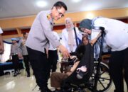 Kapolda Jambi Irjen Pol Krisno H. Siregar Peringati Hari Disabilitas Internasional di SLB Kota Jambi