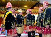 Kapolda Jambi Terima Anugerah Gelar Adat dari Lembaga Adat Melayu Jambi