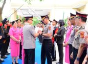 Kapolda Jambi Lepas Wakapolda dengan Tradisi Penuh Haru dan Kekeluargaan