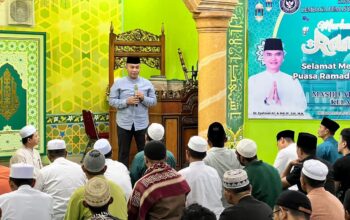 Sholat Tarawih Bersama Narapidana, Kakanwil Ditjen Pas Jambi : Jadikan Ramadhan Momentum Perkuat Iman dan Takwa 