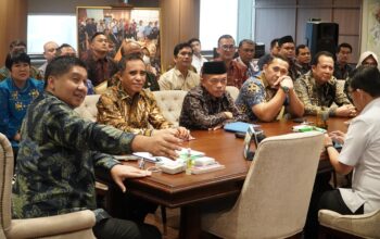 Temui Menteri PKP, Gubernur Al Haris bersama Para Bupati/Wali Kota Perjuangkan Program Perumahan Rakyat