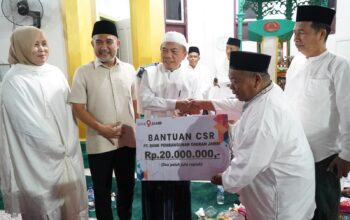 Mengenang H. Hanafi di Masjid Tertua Bungo, Gubernur Al Haris Teguhkan Pembangunan untuk Rakyat