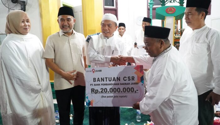 Mengenang H. Hanafi di Masjid Tertua Bungo, Gubernur Al Haris Teguhkan Pembangunan untuk Rakyat