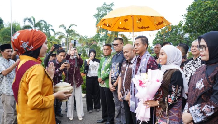 Safari Ramadhan, Danrem 042/Gapu Silaturahmi dengan Bupati Bungo