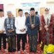 Safari Ramadhan di Tanjab Timur, Wagub Sani Serahkan Bantuan Stunting, CSR Hingga BAZNAS