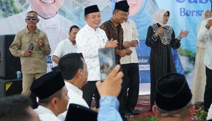 Halal Bihalal Sekaligus Open House di Kediaman Pribadi, Gubernur Al Haris Tekankan Pererat Kebersamaan