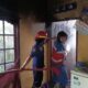 Korsleting Kabel TV Picu Kebakaran di Paal Merah, Damkar Jambi Gerak Cepat Padamkan Api