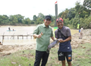 Bupati Muaro Jambi Resmi Buka Tradisi Bekarang di Danau Gatal, Perkuat Pelestarian Budaya dan Ekosistem Lubuk Larangan