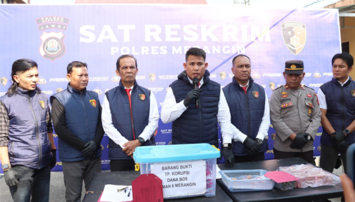 Dana BOS Digunakan Bangun Rumah, Mantan Kepsek SMA Negeri 6 Merangin Jadi Tersangka Korupsi Rp706,8 Juta