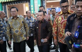 Gubernur Al Haris Hadiri Entry Meeting BPK RI, Tegaskan Komitmen Transparansi Keuangan Daerah