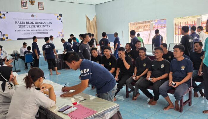 Razia Blok Hunian Serentak dan Tes Urine dalam Rangka Hari Bhakti Pemasyarakatan ke-62