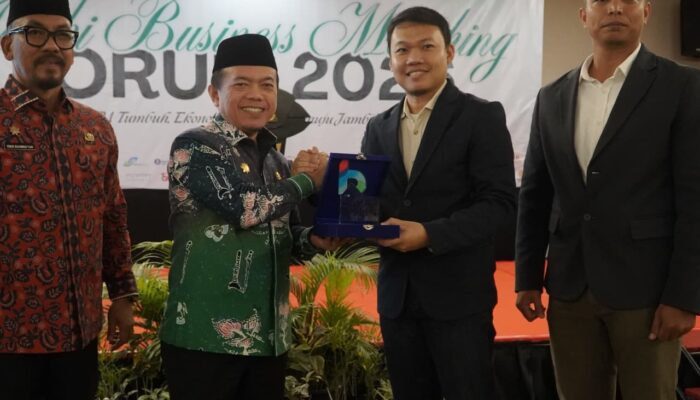 Gubernur Al Haris Tekankan Penguatan UMKM sebagai Pilar Ketahanan Ekonomi di Jambi Business Matching Forum 2026