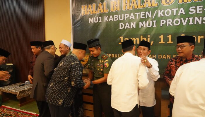 Dalam Nuansa Idul Fitri, Danrem 042/Gapu Perkuat Silaturahmi dan Sinergi di Rakor MUI