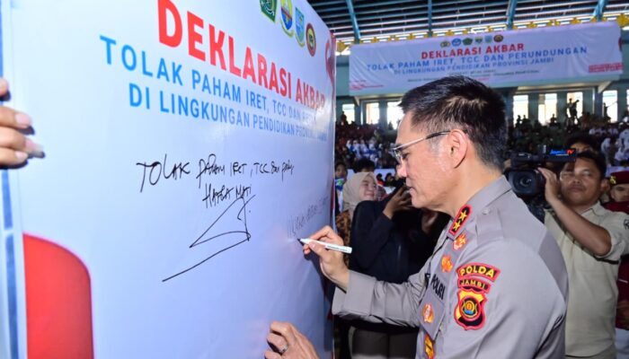 Polda Jambi Bersama Pemprov Gelar Sosialisasi Akbar Cegah Radikalisme dan Terorisme di Lingkungan Pendidikan
