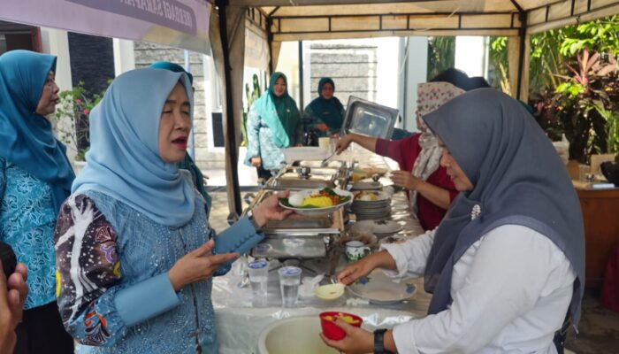 Hesnidar Haris Ajak Warga Jambi Perbanyak Shalawat Lewat Program Rabu Berkah