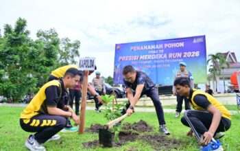 Polda Jambi Tanam Pohon dalam Road to Presisi Merdeka Run 2026, Wujud Nyata Kepedulian Lingkungan