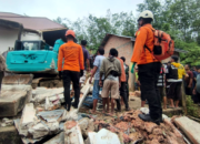 Diguyur Hujan Deras, Longsor Hantam Empelu Bungo: Satu Meninggal, Satu Masih Dicari
