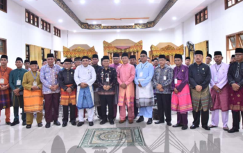 Wali Kota Maulana Perkuat Pelestarian Adat Melayu Jambi Melalui Bimtek BANMUS RT/LIT
