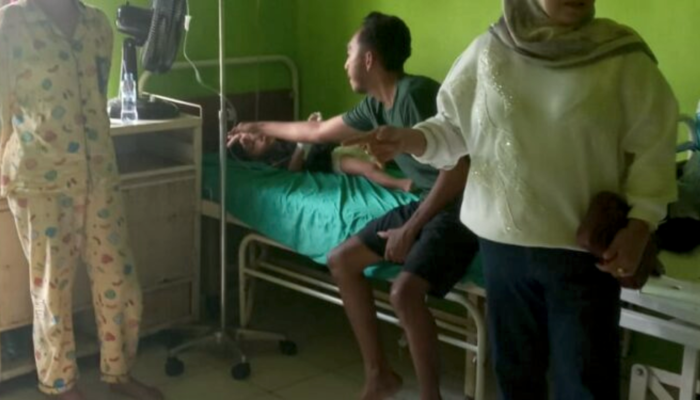 Respons Cepat Aduan Warga, Wakil Ketua DPRD Tanjab Timur Sidak Puskesmas Nipah Panjang, Soroti Minimnya Ruang Rawat Inap
