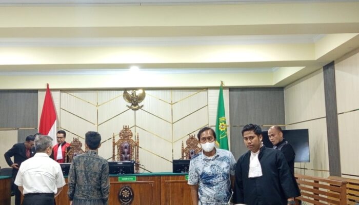 Eksepsi Tiga Terdakwa Korupsi Pengadaan Bahan Kimia Tirta Mayang Ditolak, Sidang Berlanjut ke Tahap Pembuktian