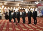 Gubernur Al Haris Lantik Lima Pejabat Pimpinan Tinggi Pratama, Tekankan Penguatan Kinerja, Kekompakan Tim, dan Integritas