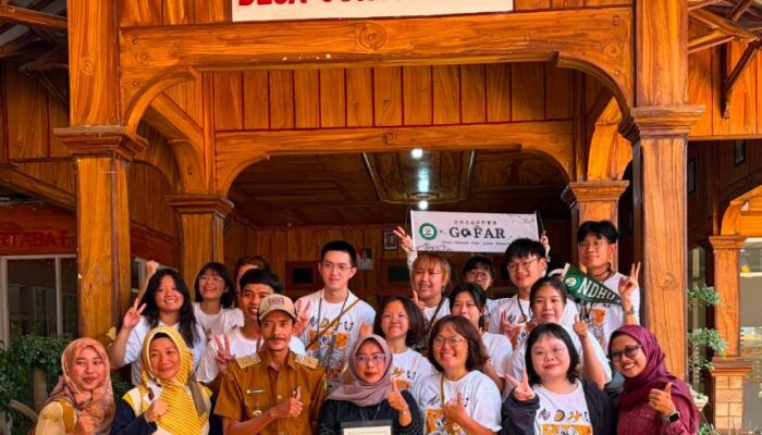 Belajar Indonesia dari Desa: Mahasiswa Taiwan Mengabdi di Indramayu   
