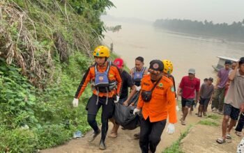 Terpeleset ke Sungai Batanghari, Nazmi Ditemukan Tak Bernyawa Setelah Dicari Tim SAR