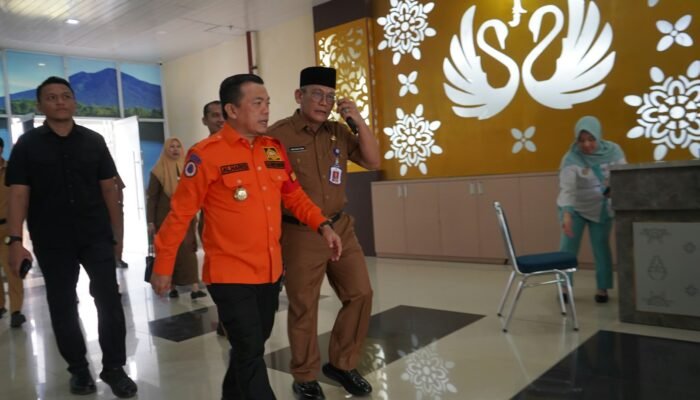 Al Haris Minta RSUD Raden Mattaher Tingkatkan Layanan, Targetkan Waktu Penanganan IGD di Bawah 6 Jam