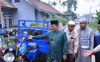 Wali Kota Maulana Serahkan Hasil Kampung Bahagia Tahap II di Eka Jaya, Pemkot Jambi Salurkan Bantuan Air Bersih untuk Warga